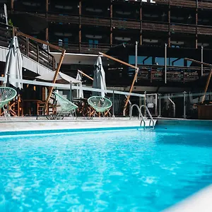 Hotel Grand & Nuxe Serre Chevalier, Saint-Chaffrey